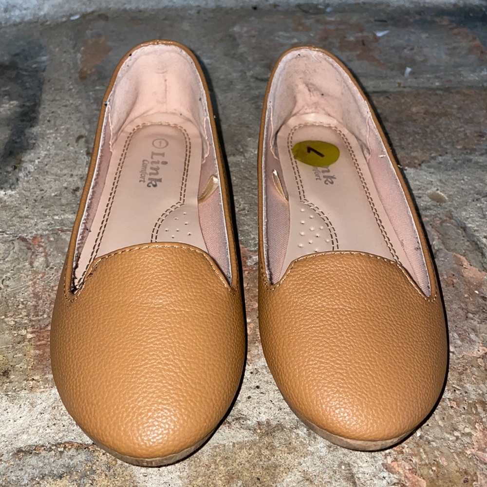 Girls shoes